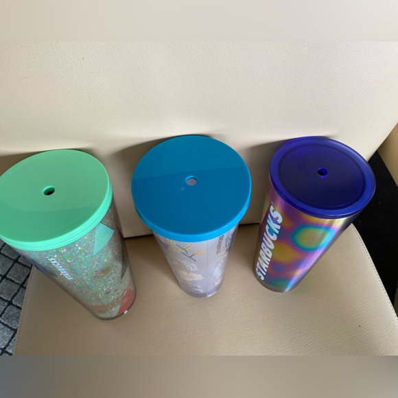 Starbucks Quetzal Bird Flowers Oil Slick & xmas Vinti Tumblers W/ lid. No straws - Picture 3 of 9